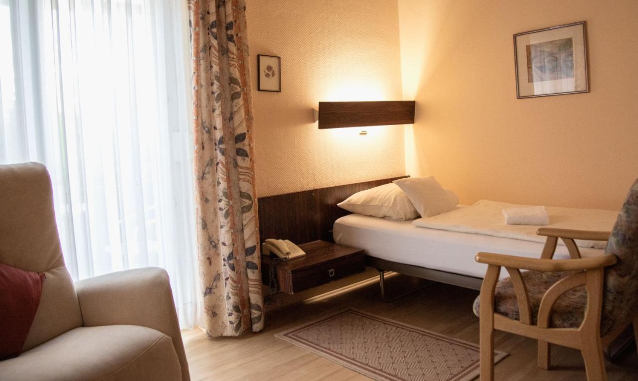 Haus Mecklenburg Hotel Pension 巴特萨尔茨乌夫伦 外观 照片
