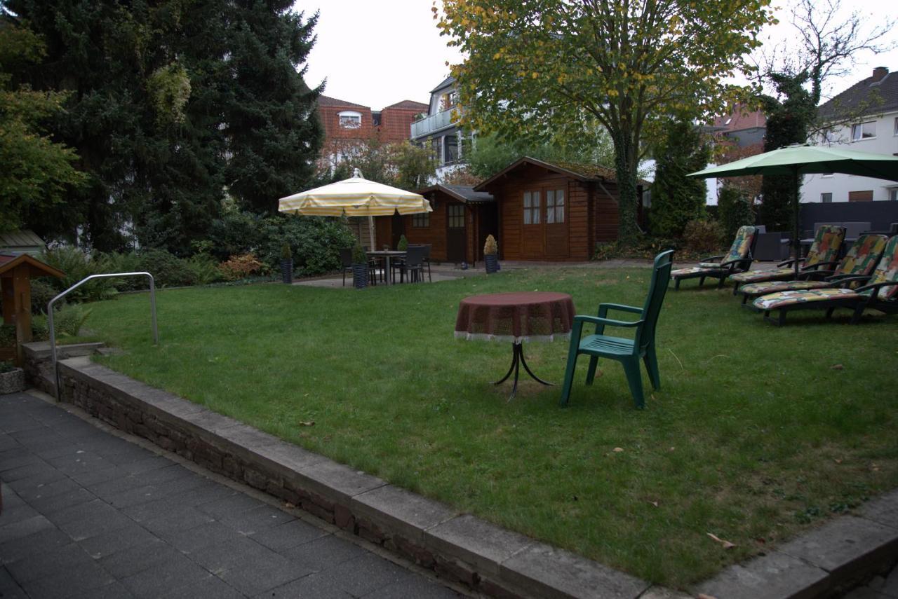 Haus Mecklenburg Hotel Pension 巴特萨尔茨乌夫伦 外观 照片