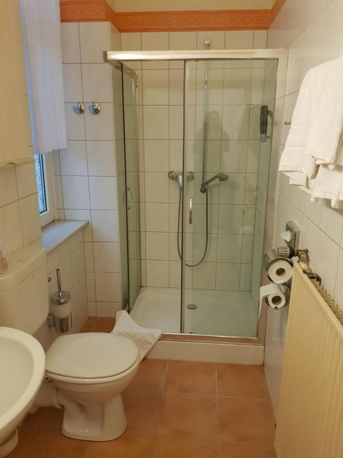 Haus Mecklenburg Hotel Pension 巴特萨尔茨乌夫伦 外观 照片