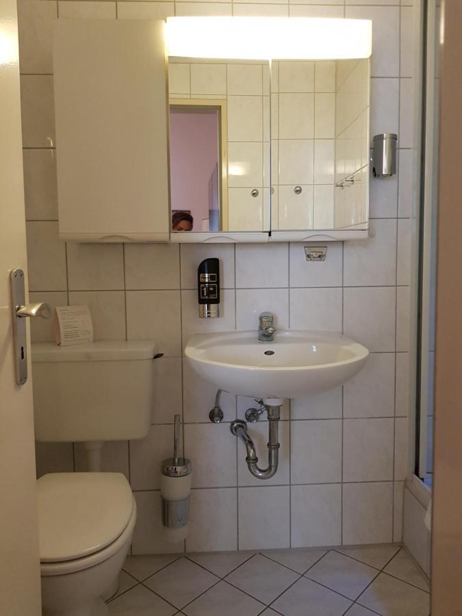 Haus Mecklenburg Hotel Pension 巴特萨尔茨乌夫伦 外观 照片
